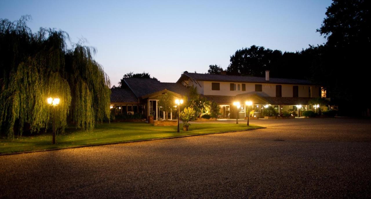 Hotel La Ferme D'En Chon Biscarrosse Eksteriør billede